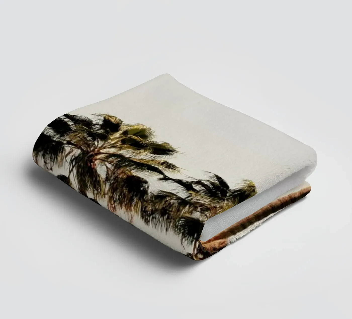 3 Palms towel by Catherine McDonald