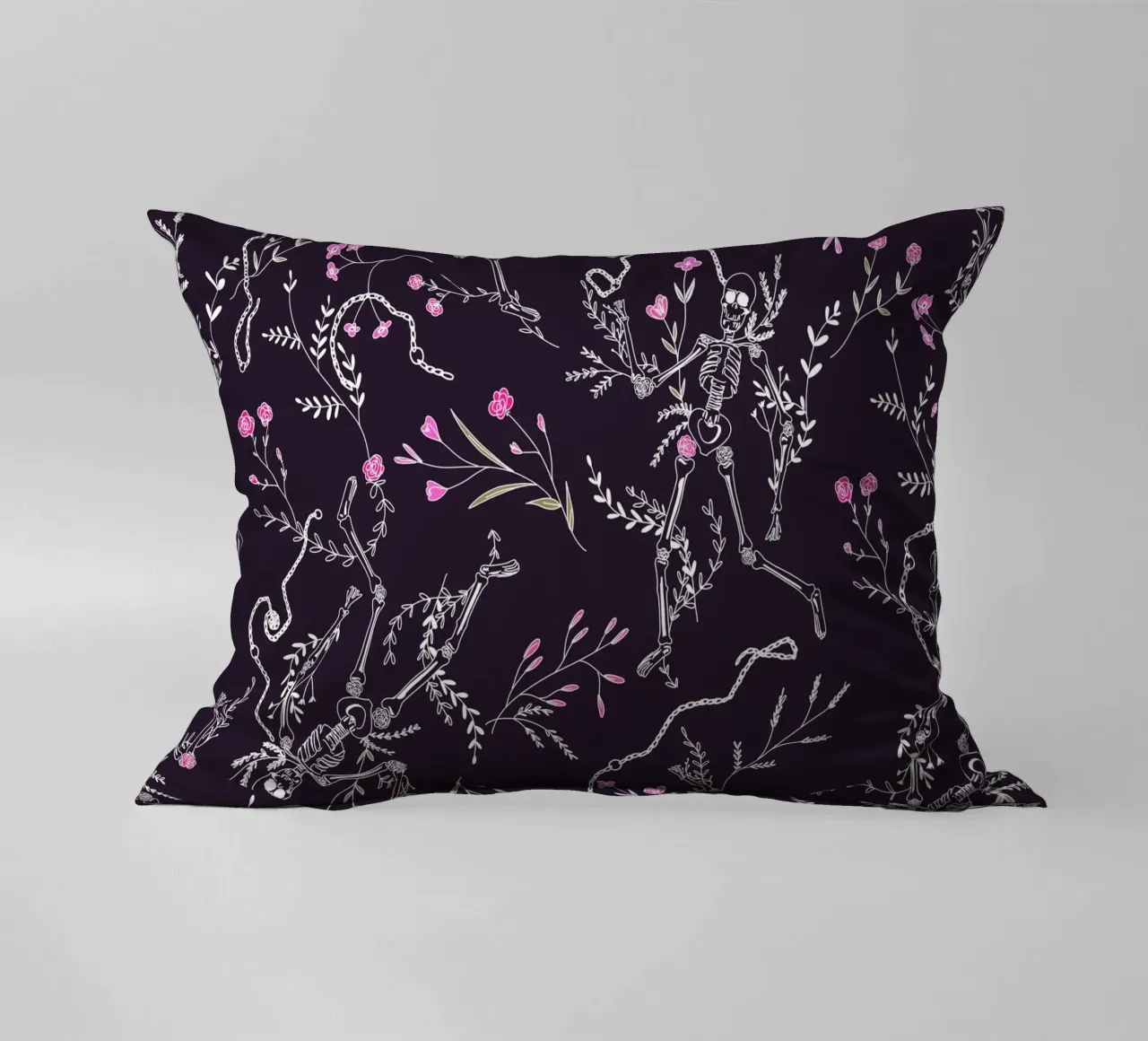Skulls and Flowers Dark Pattern cuscino da anisillustration