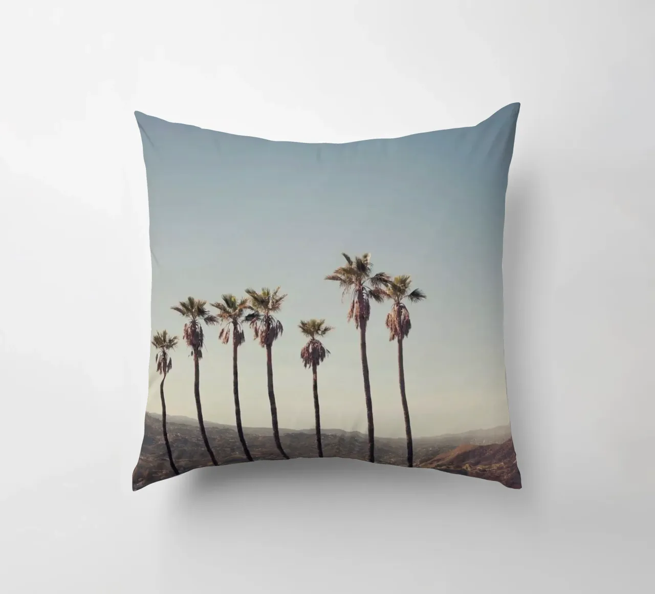 Hollywood Hills cuscino da Catherine McDonald