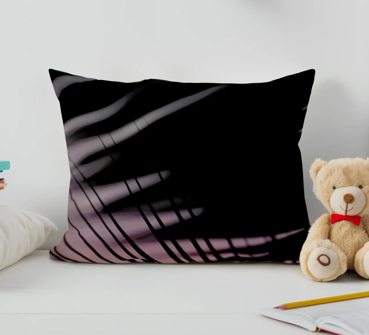 Palms 3 cuscino da Catherine McDonald