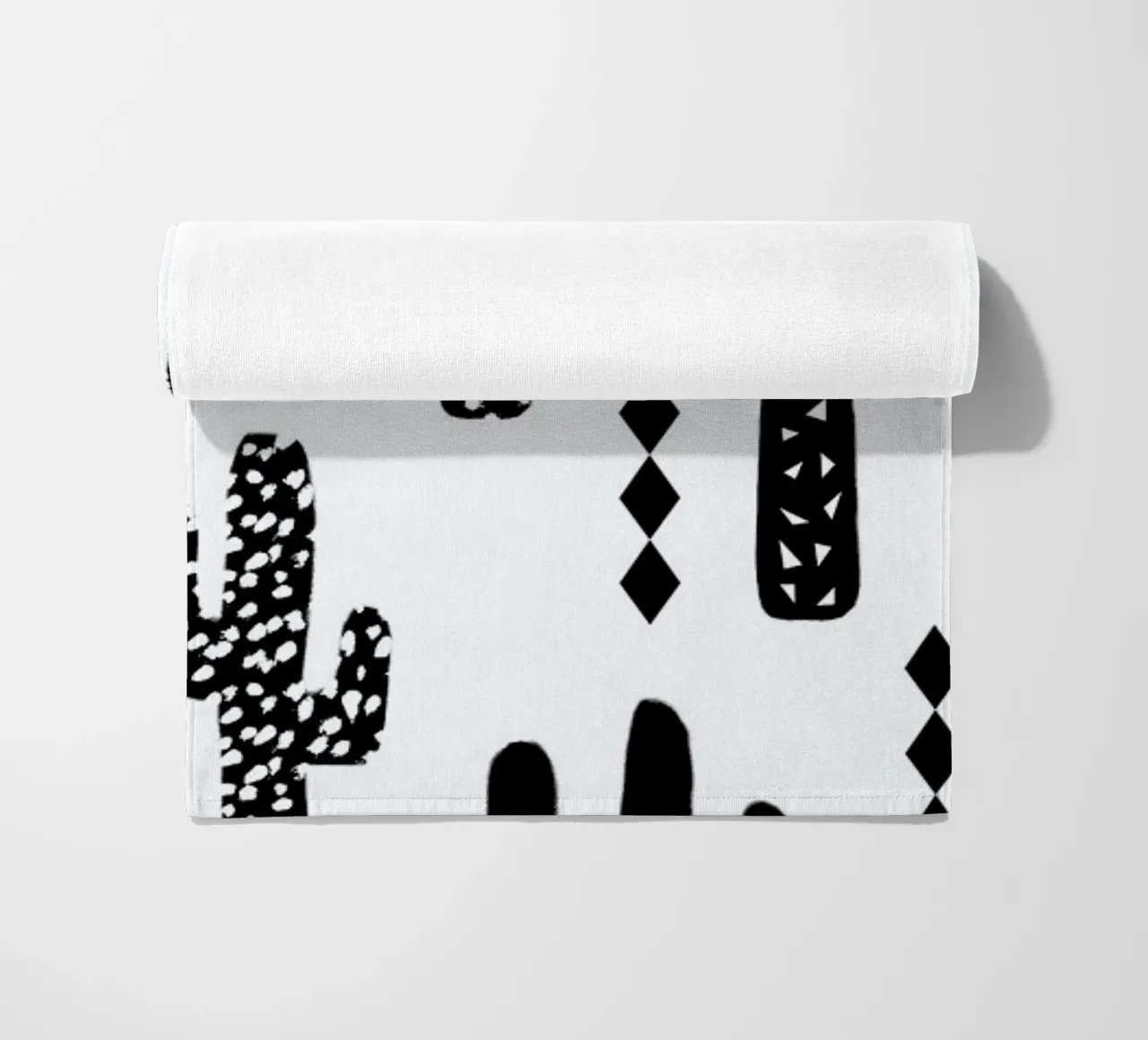 Cactus Black telo mare da Charlotte Winter