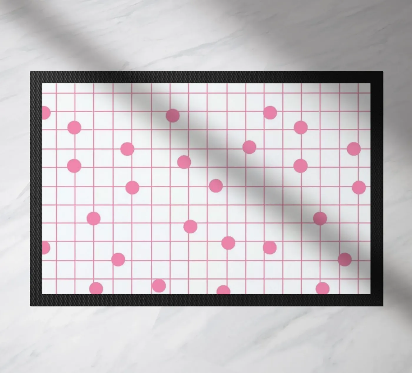 Dotline Pink Fußmatte von Charlotte Winter