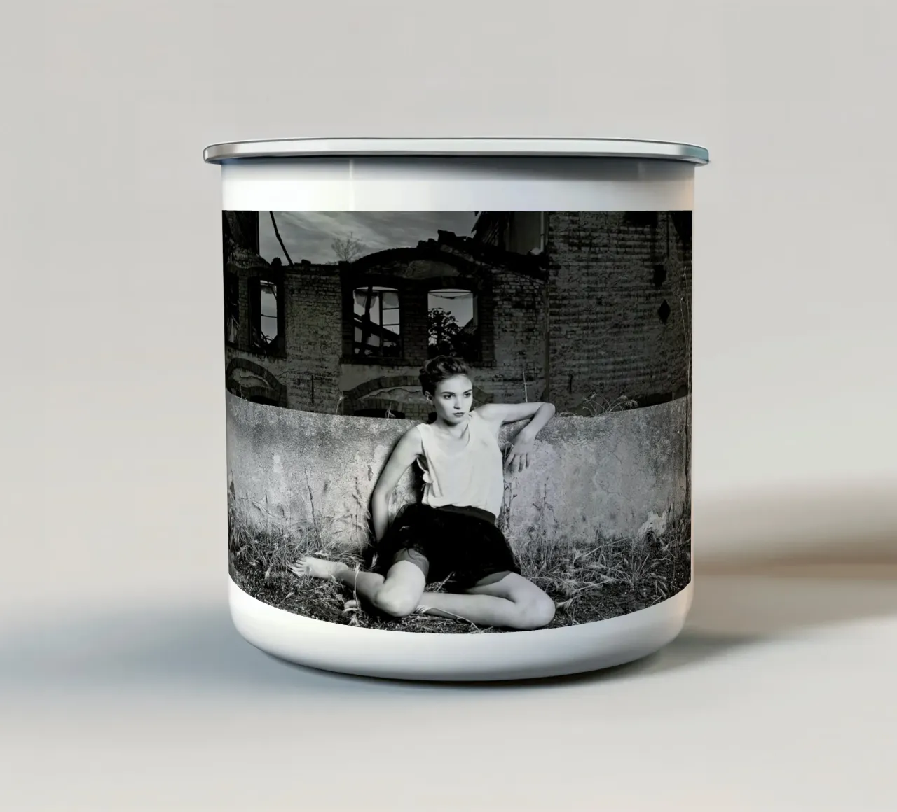 Shine on tazza in smalto da Efacts Photography