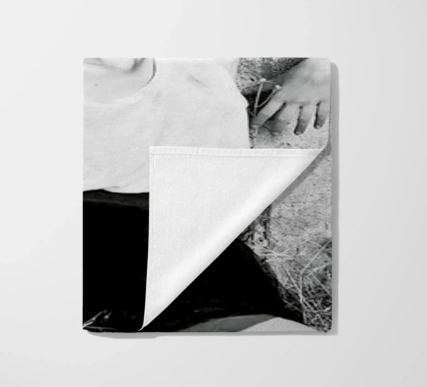 Shine on beach towel by Efacts Photography