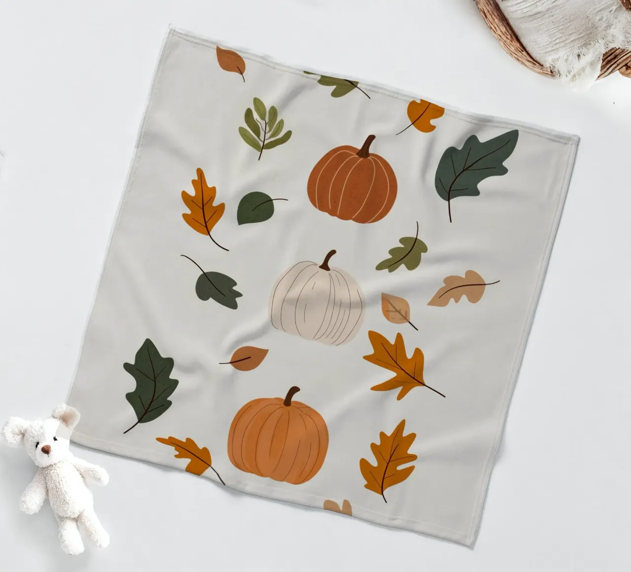 Autumn Pumpkins Fleecedecke von treechild