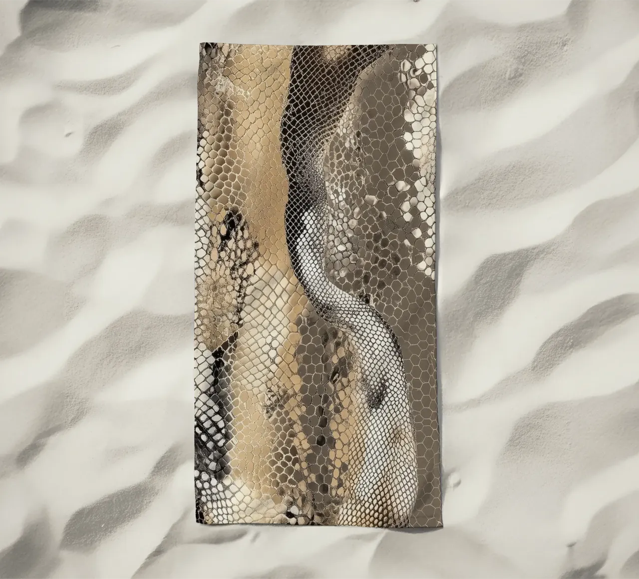 Illustrazione di un serpente alla moda telo mare da Carinaprint