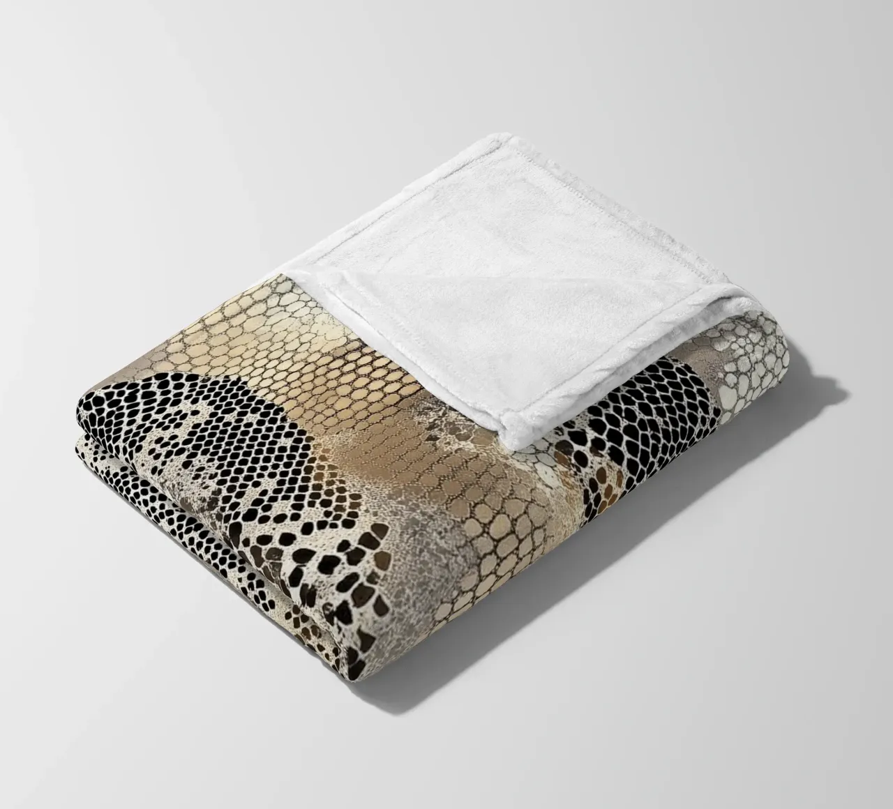 Stylish snake pattern Fleecedecke von Carinaprint