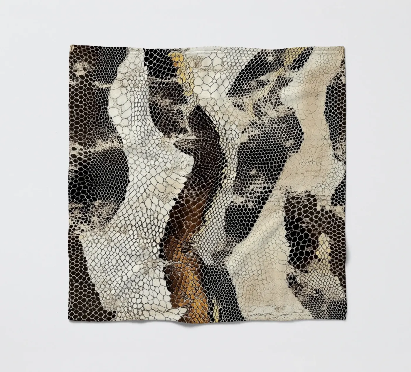 Moda con texture serpente coperta in pile da Carinaprint