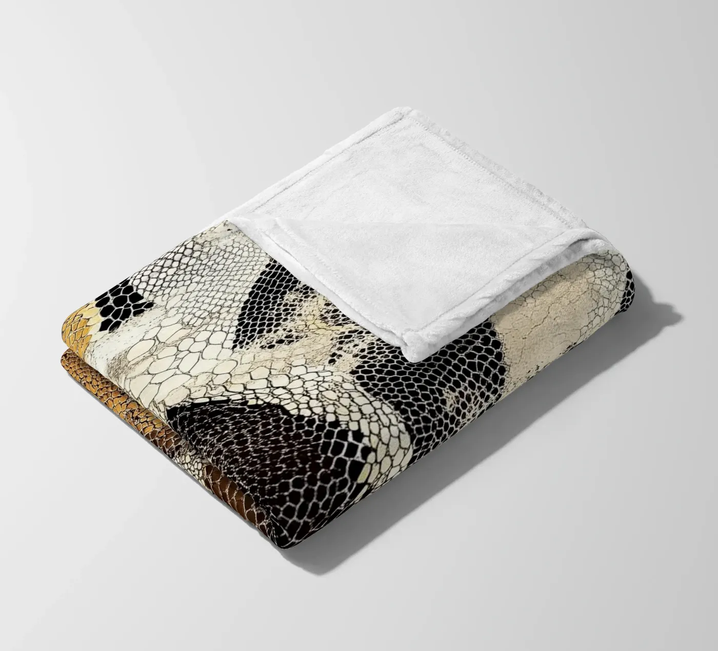 Moda con texture serpente coperta in pile da Carinaprint