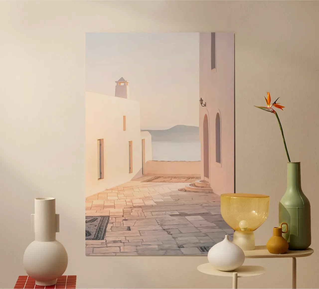 Milos, Grecia I Luz del atardecer desde las Cícladas poster con marco de madera de Julie Travel Photography