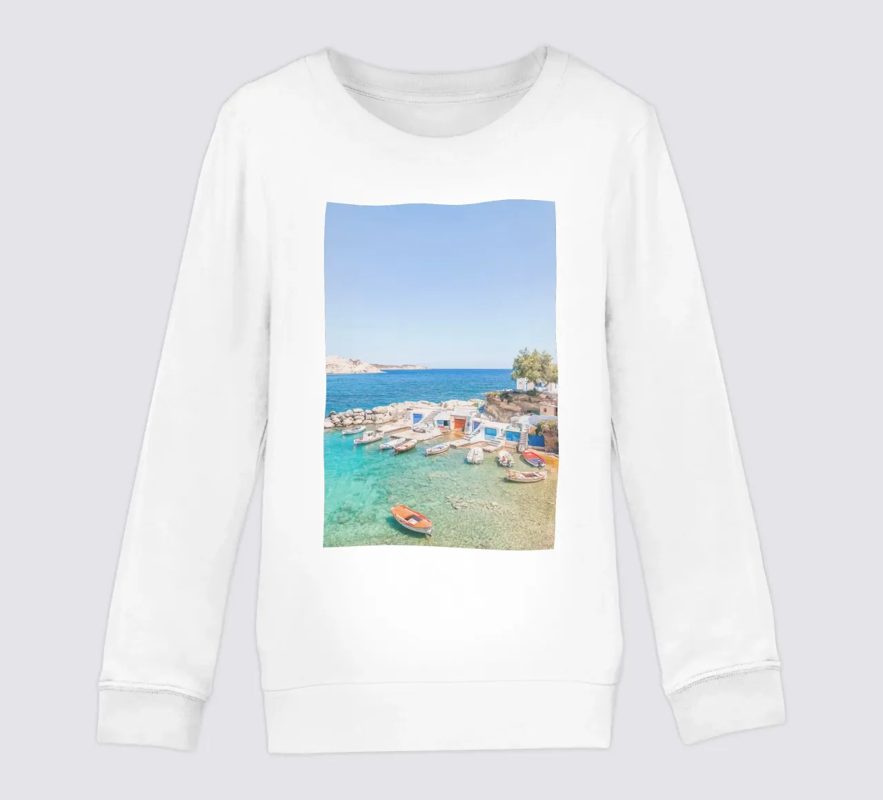 Milos, Grecia I Spiaggia e il colorato villaggio di pescatori di Mandrakia felpa bambino da Julie Travel Photography