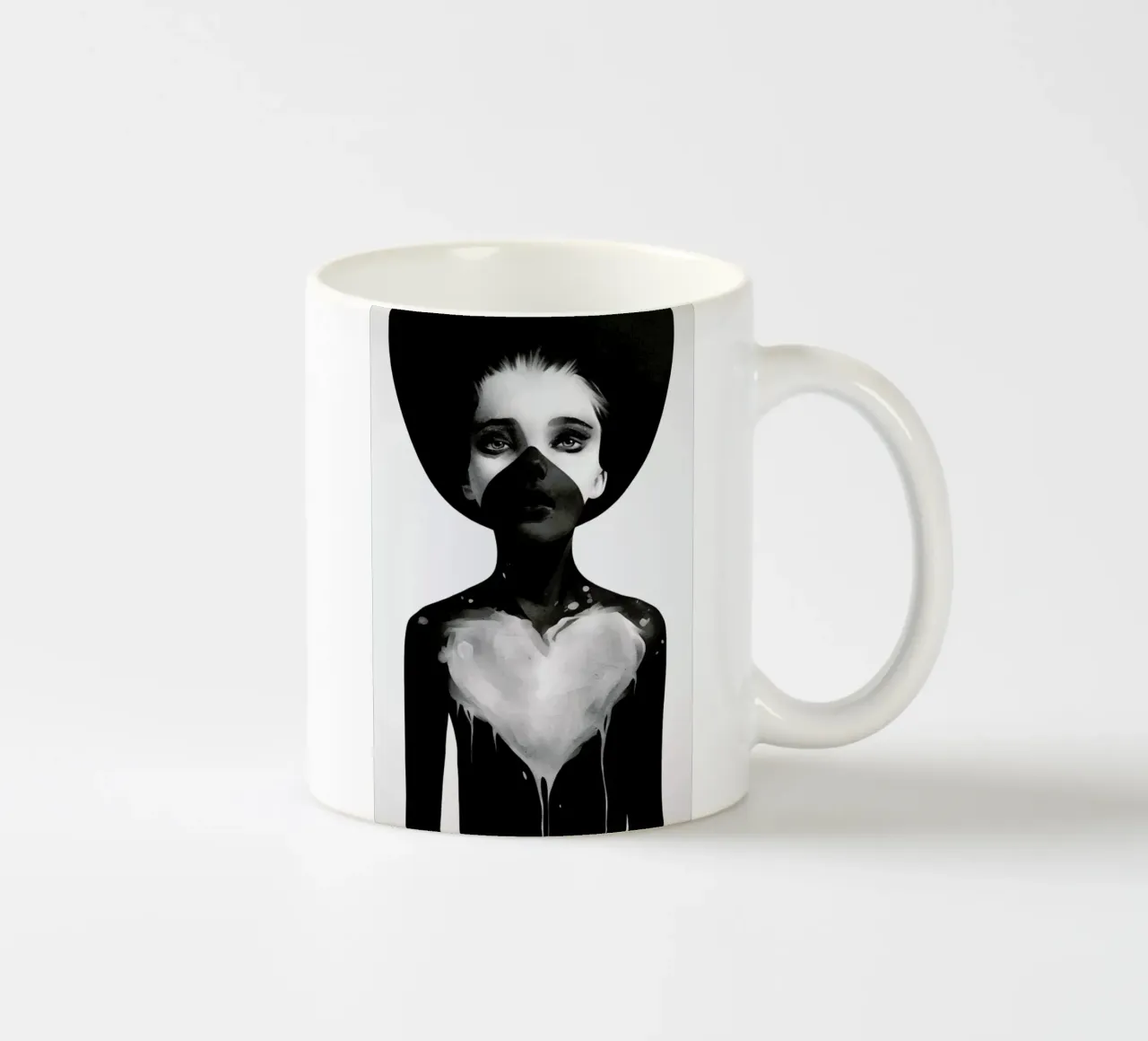 Hold on tazza in ceramica da Ruben Ireland