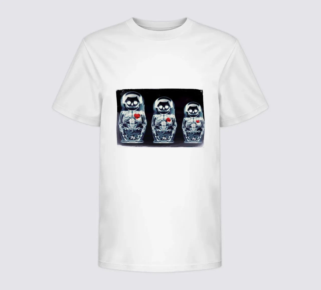 Nesting Doll t-shirt bambini da Ali Gulec