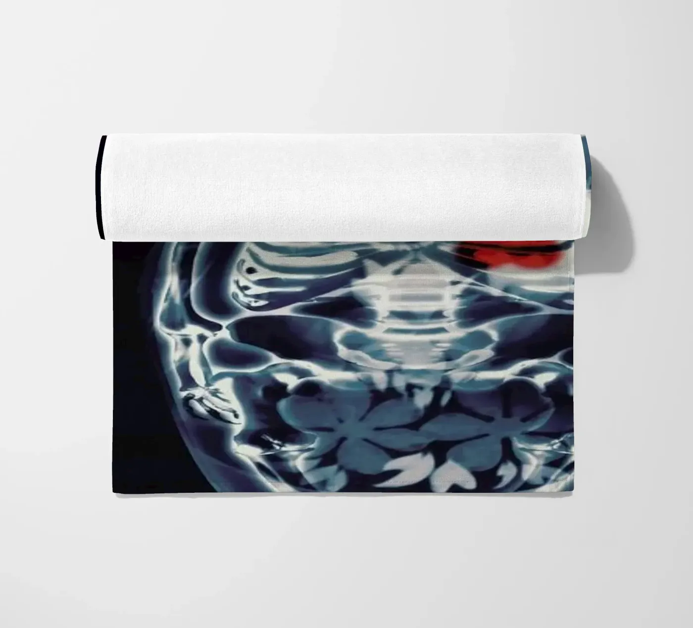 Nesting Doll strandhanddoek van Ali Gulec