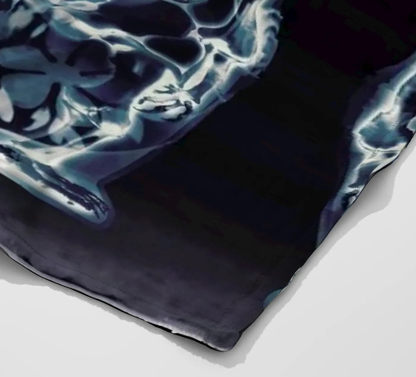 Nesting Doll Fleecedecke von Ali Gulec