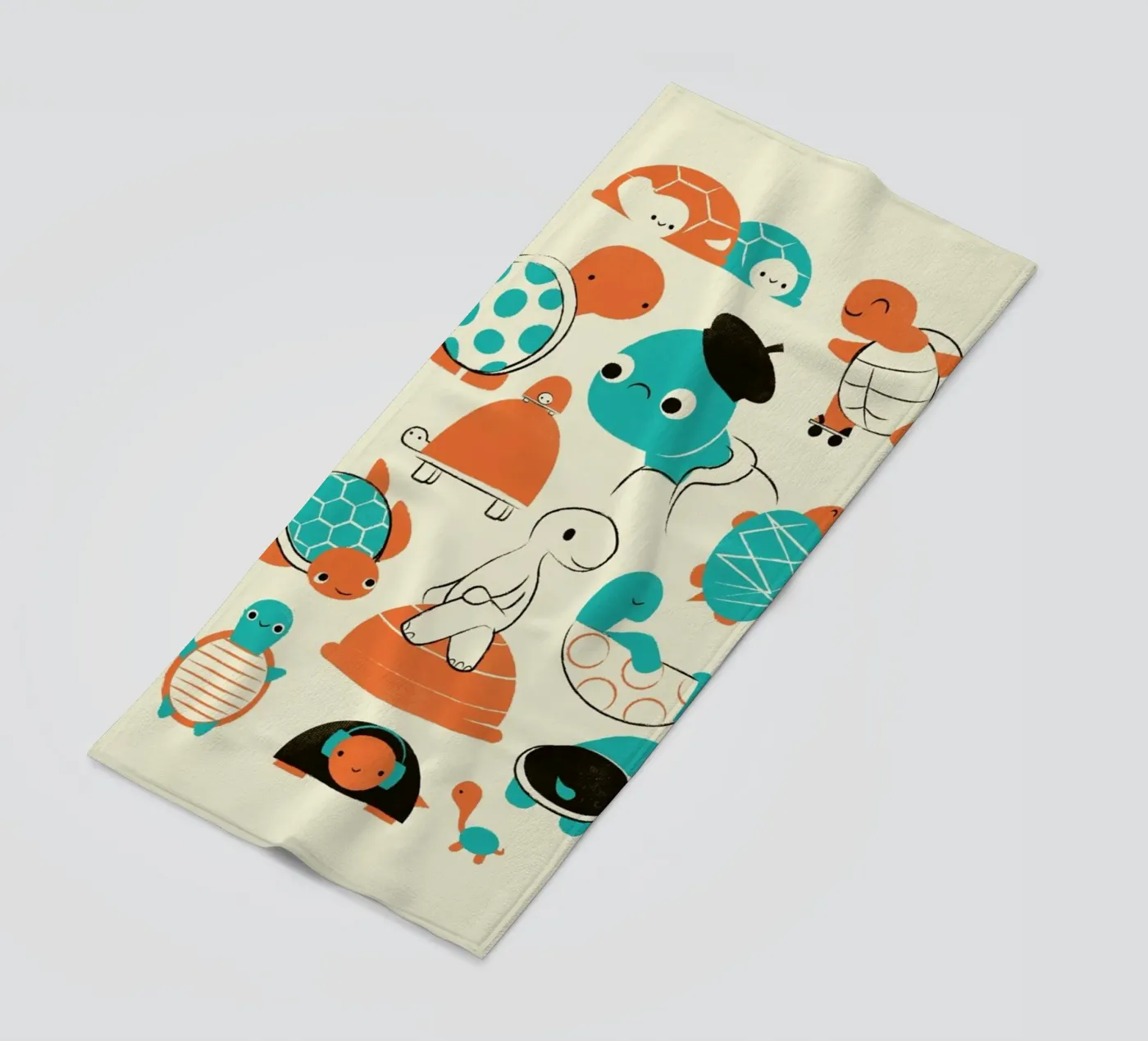 Turtles beach towel by Jay Fleck