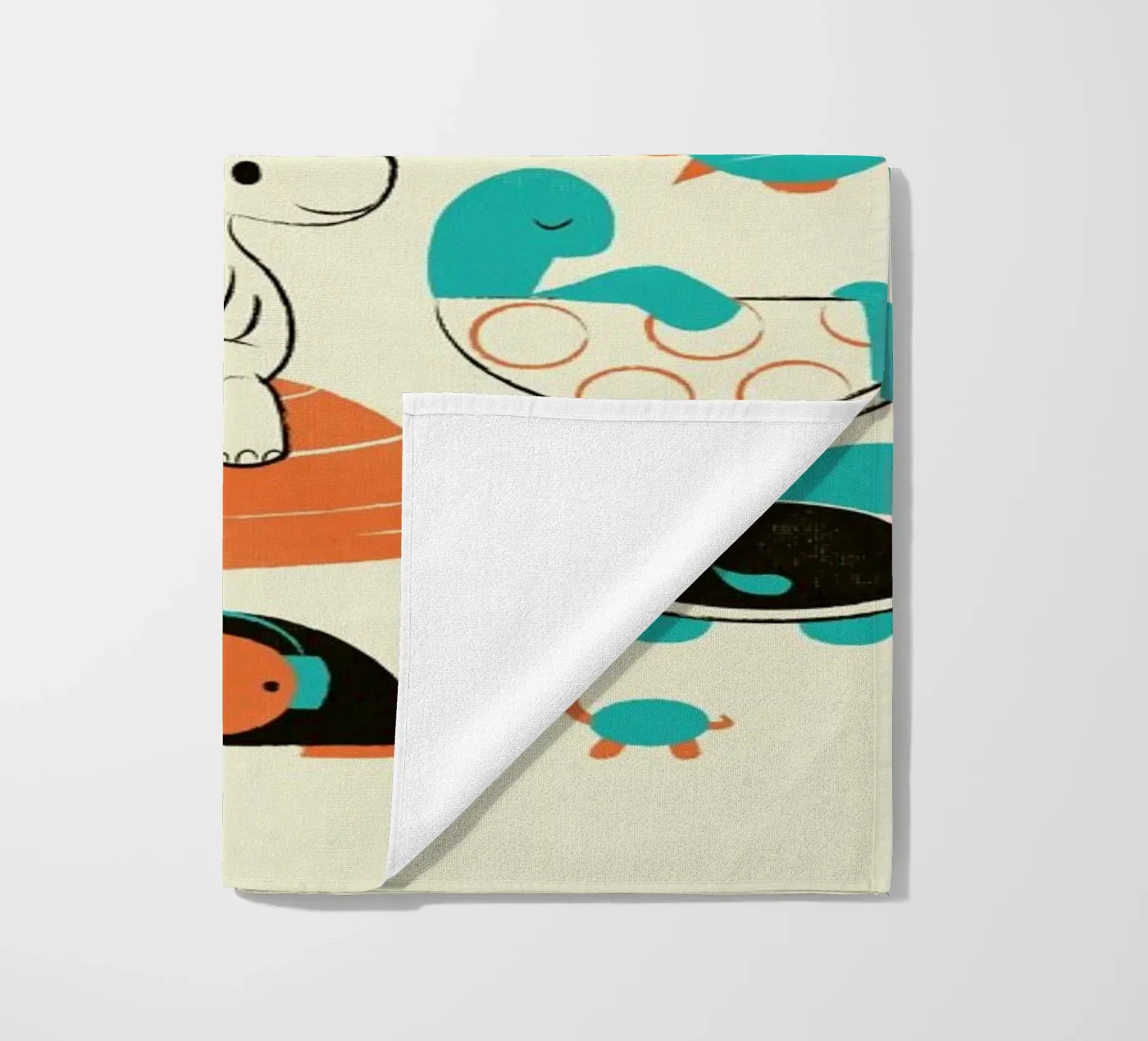 Turtles beach towel by Jay Fleck