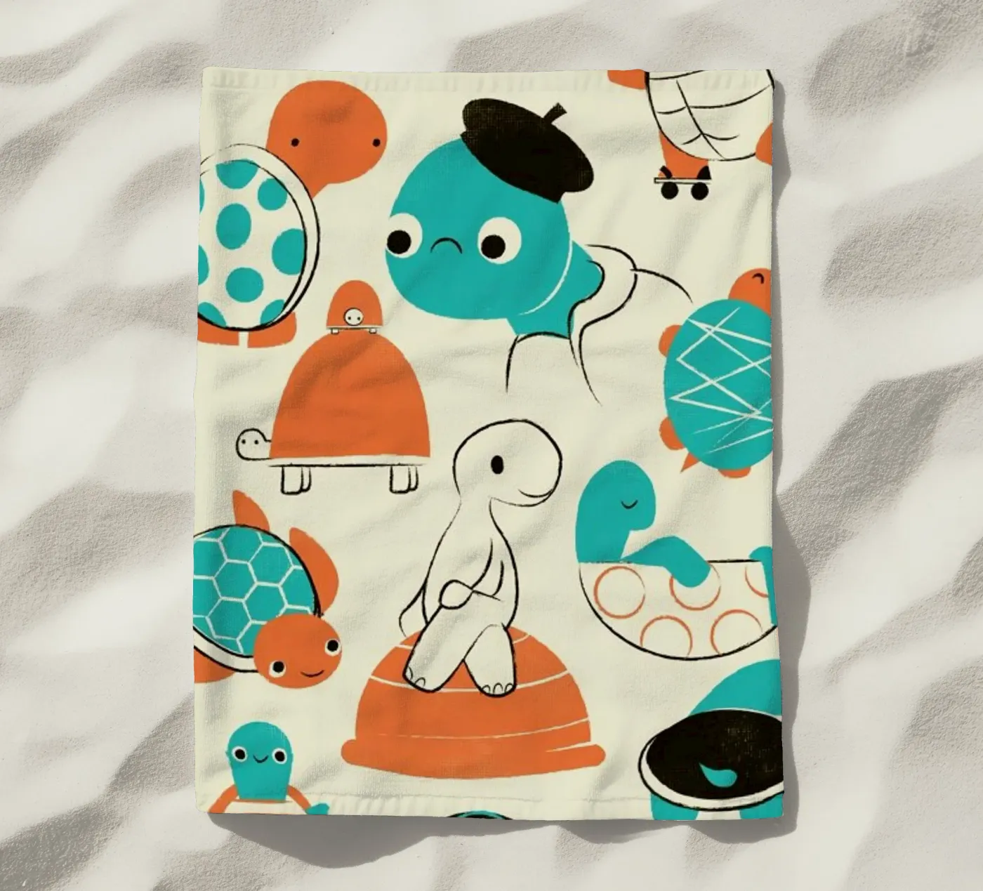 Turtles beach towel by Jay Fleck