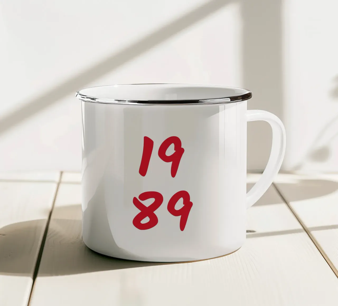Anno di nascita personalizzato tazza in smalto da Personalized Art