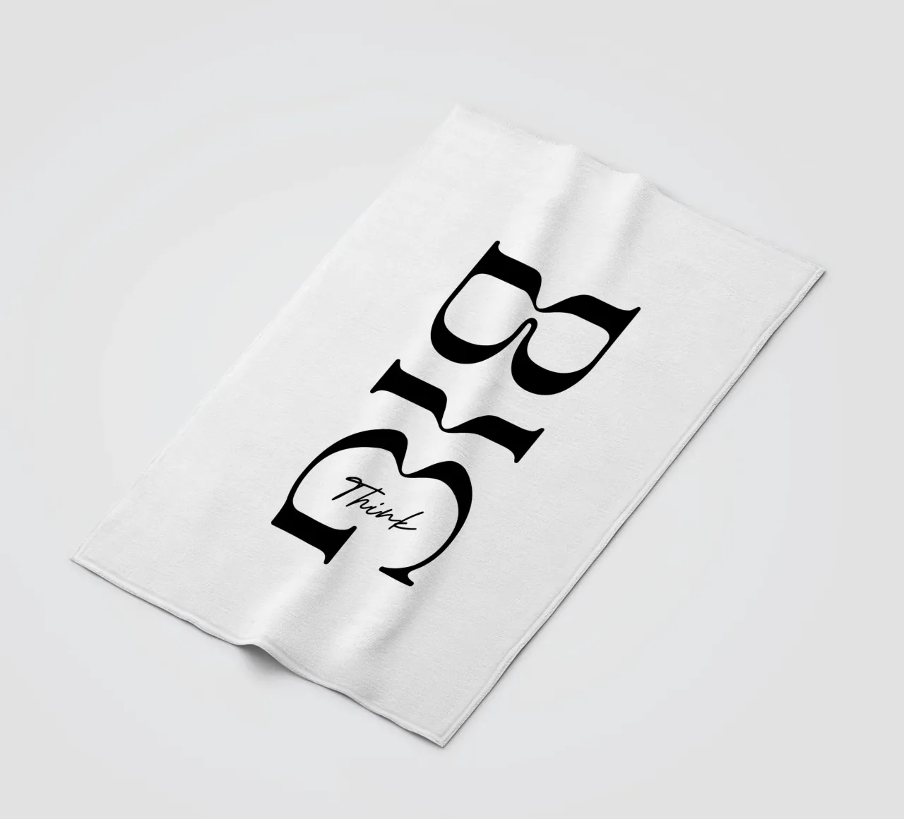 Pensare in grande Tipografia semplice coperta in pile da YV TYPOGRAPHY