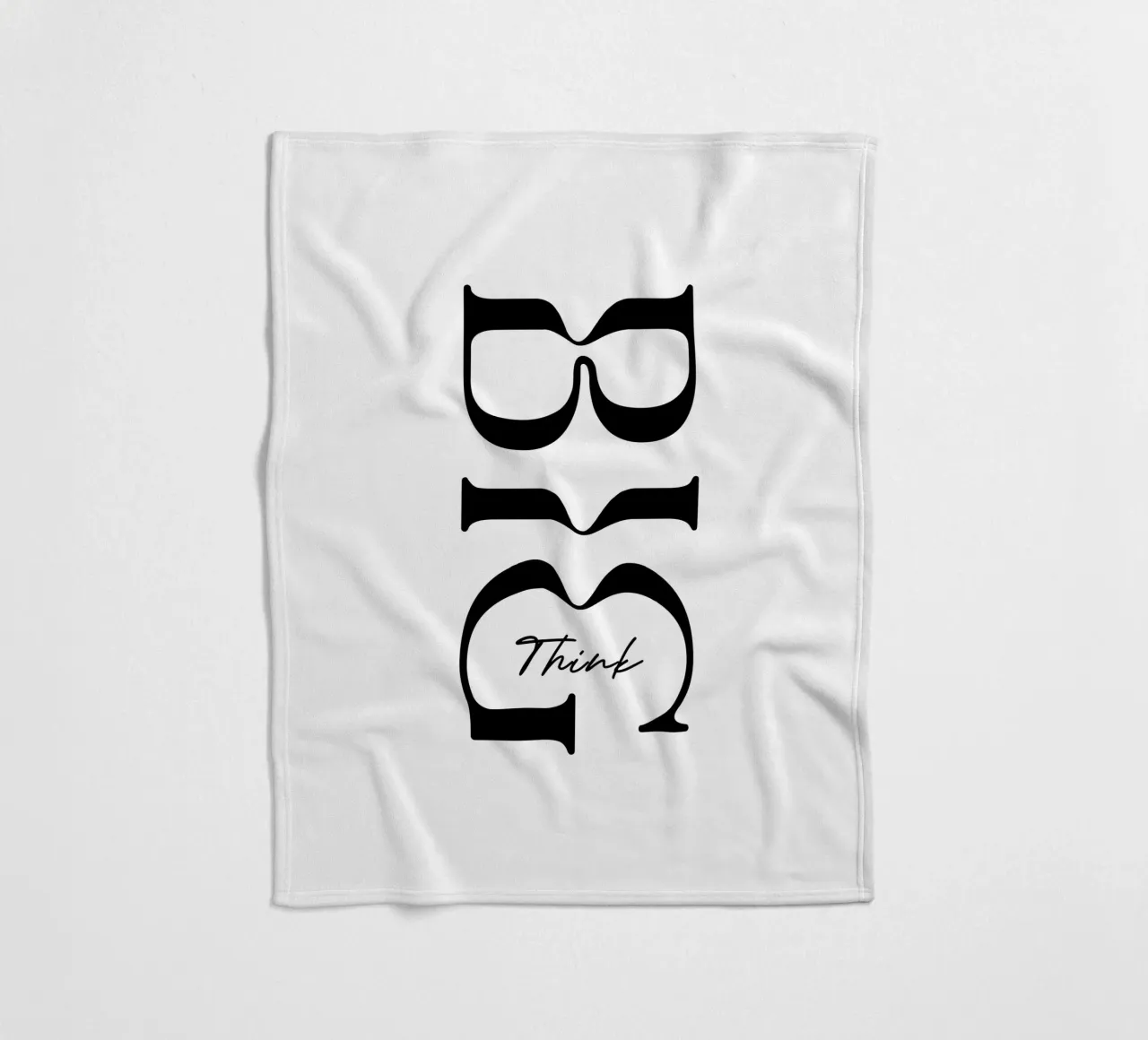 Pensare in grande Tipografia semplice coperta in pile da YV TYPOGRAPHY