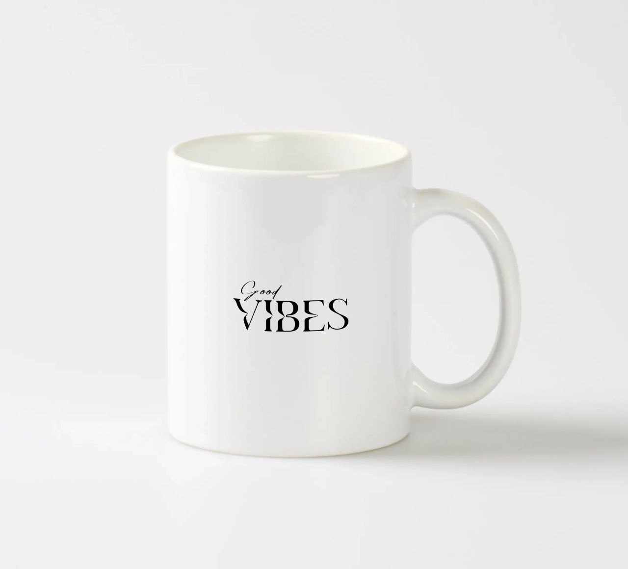 Semplice tipografia Good Vibes tazza in ceramica da YV TYPOGRAPHY