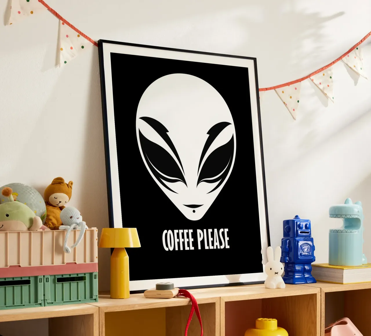 Alien Coffee Break | Camicia Logo o per la cucina poster con telaio in alluminio da Autofocus
