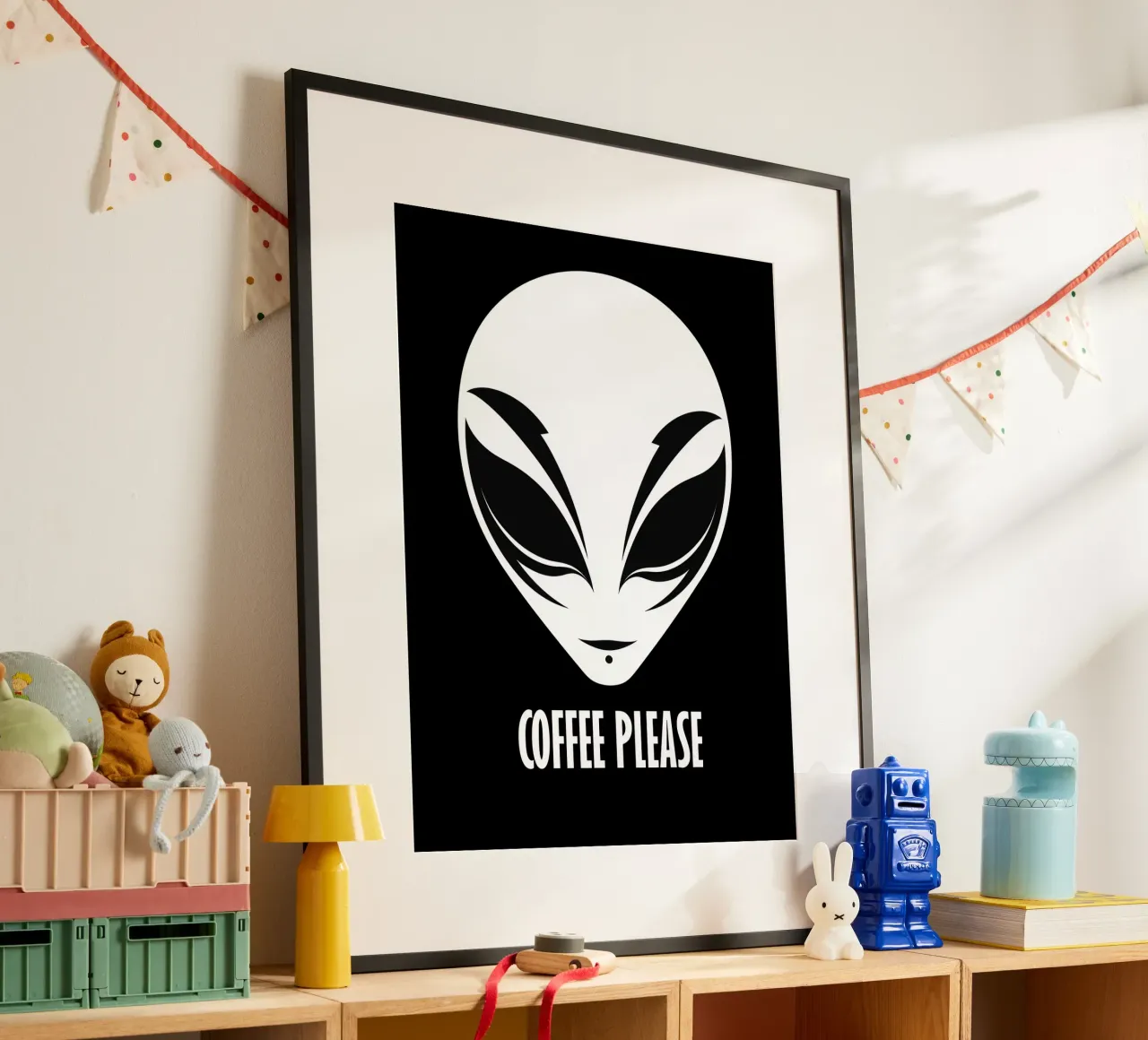 Alien Coffee Break | Camicia Logo o per la cucina poster con telaio in alluminio da Autofocus