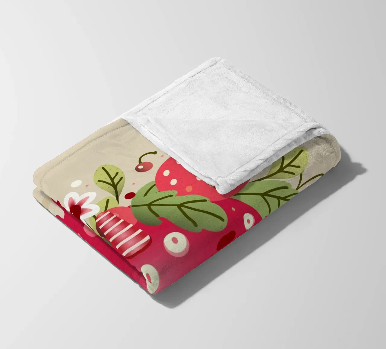 Simpatico mostro di lamponi con frutta e foglie coperta in pile da namosh