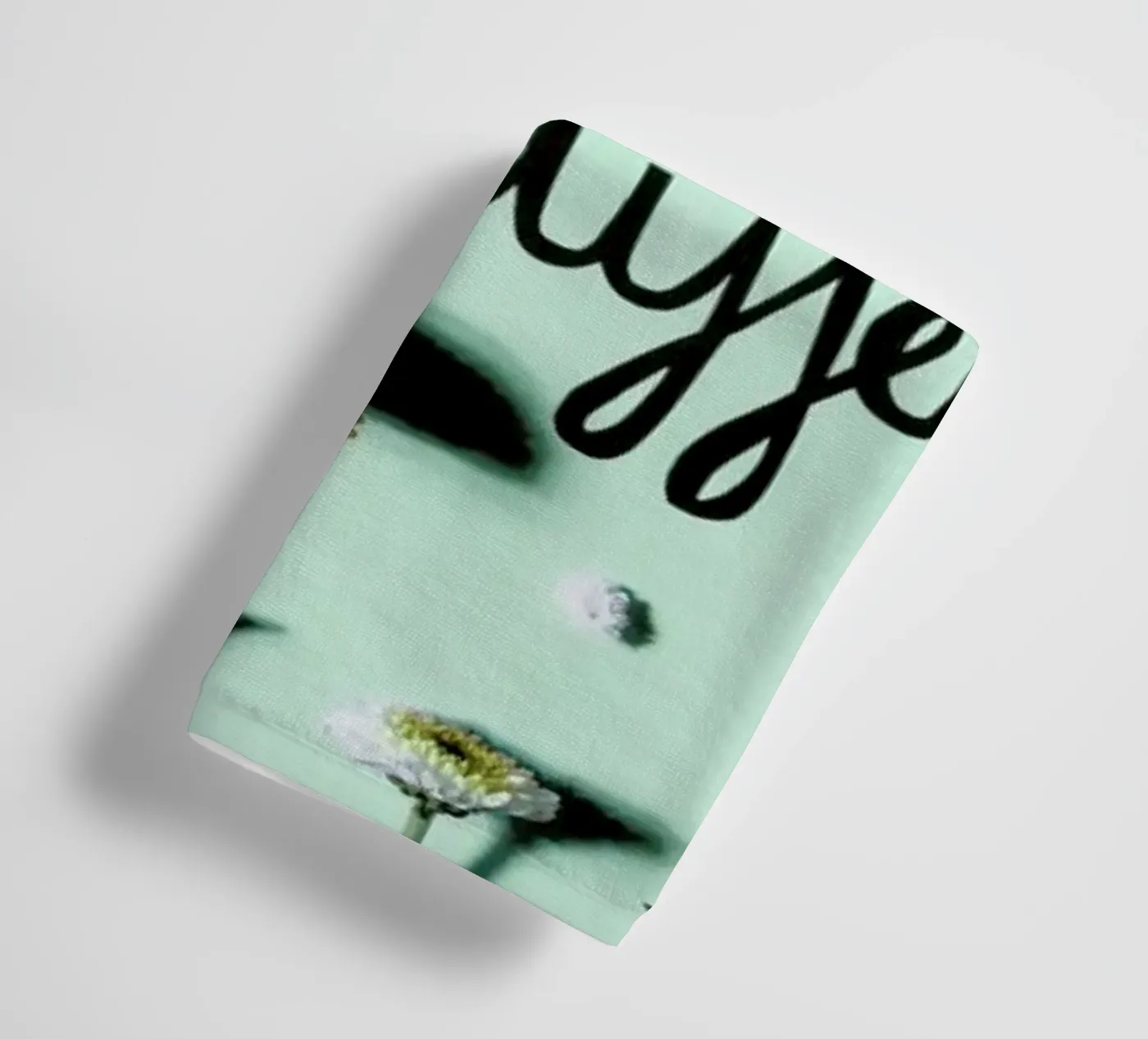 Maybe badhanddoek van Jana Otto