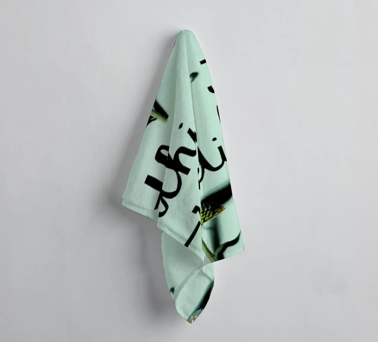 Maybe badhanddoek van Jana Otto