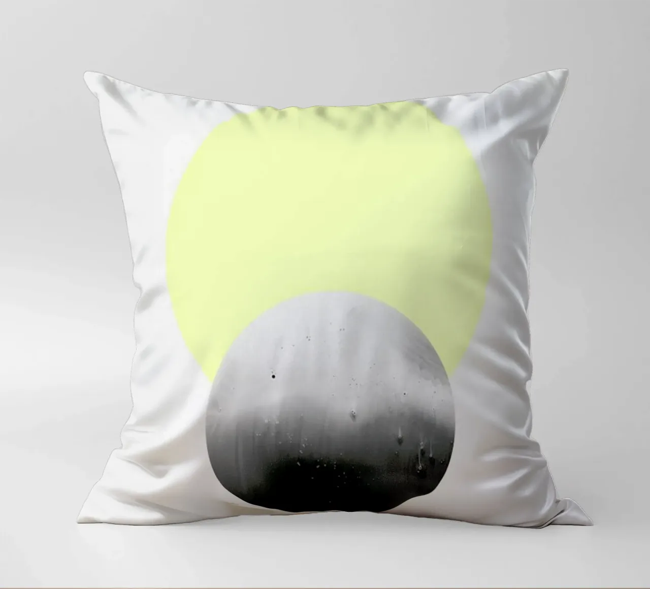 Sun & Moon cuscino da STUDIO LEEMO