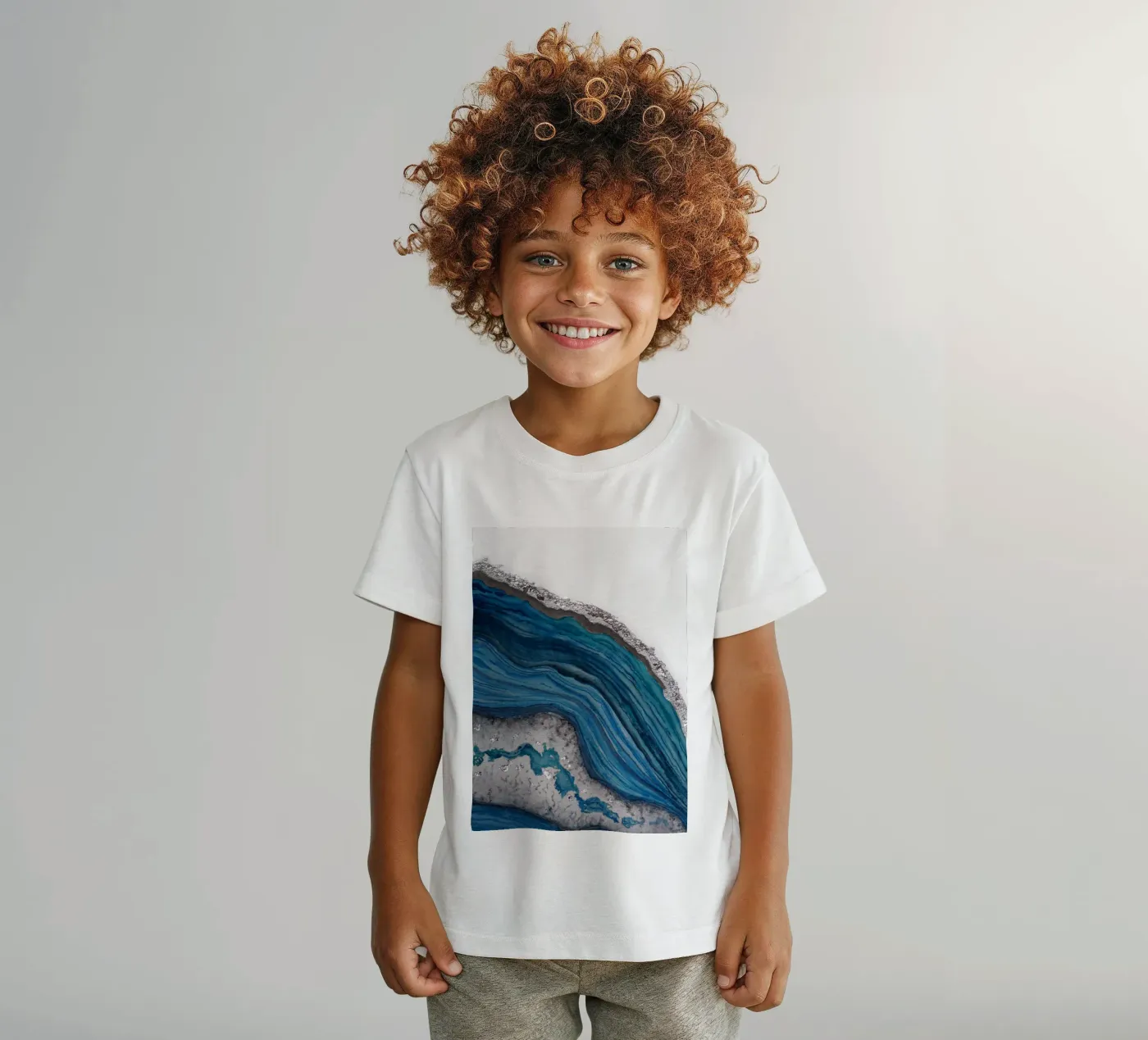 Agate Kinder T-Shirt von Eva Nev Watercolor