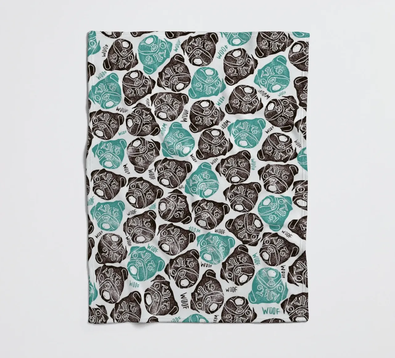 The Barking Pug coperta in pile da Pom Graphic Design