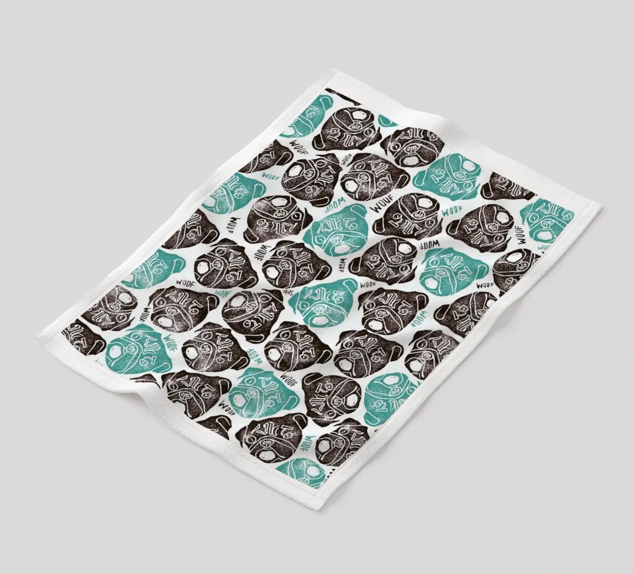 The Barking Pug coperta in pile da Pom Graphic Design