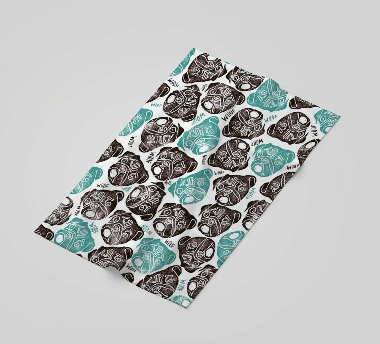 The Barking Pug telo mare da Pom Graphic Design