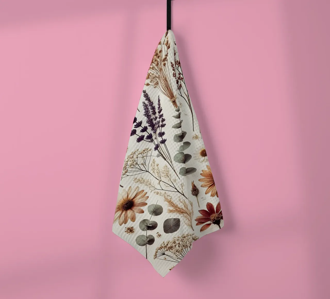 Serene Petals en lumière douce torchon de VintageBotanics