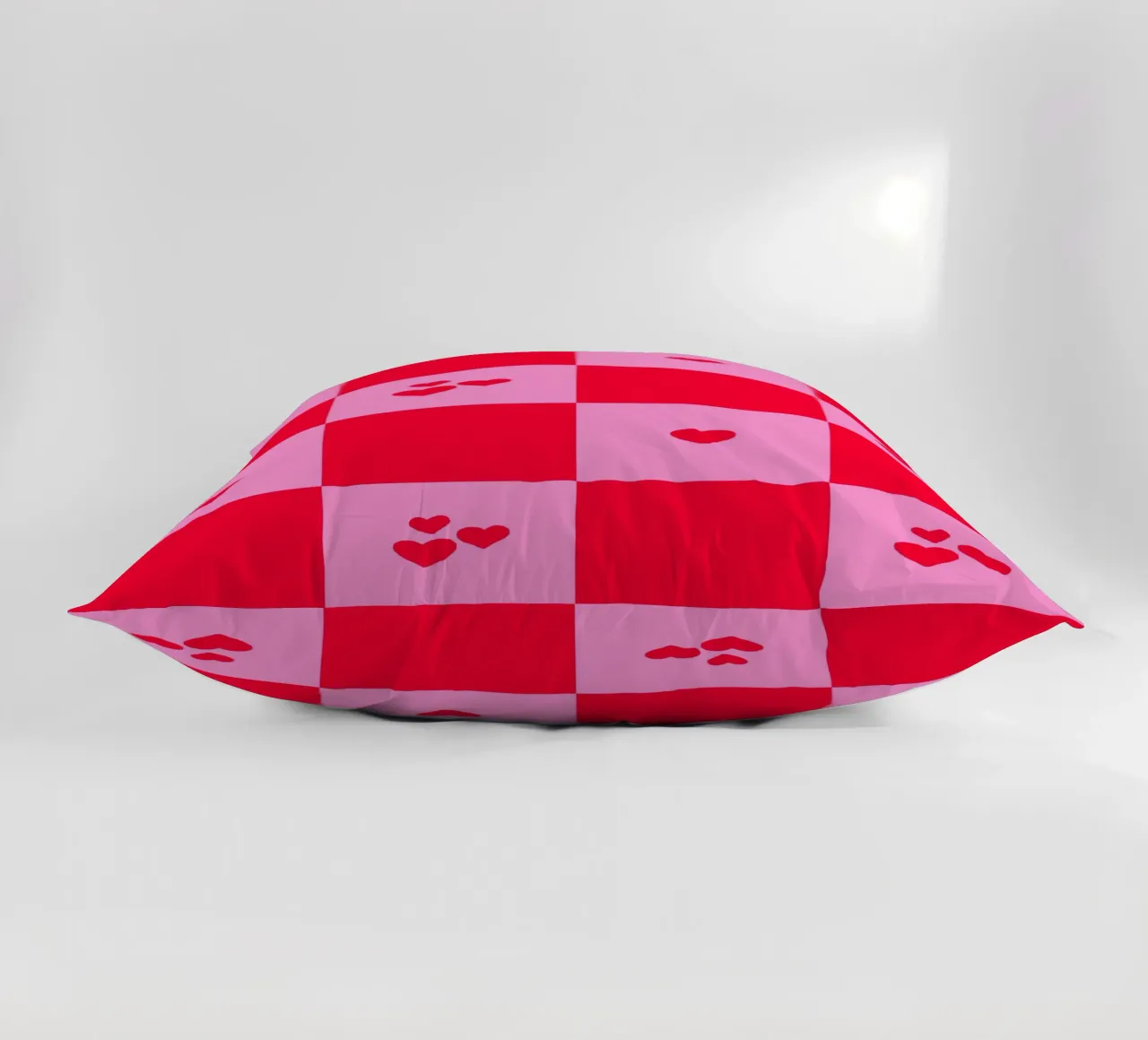 Grid heart pattern - pink and red decorative cushion by Wackapacka