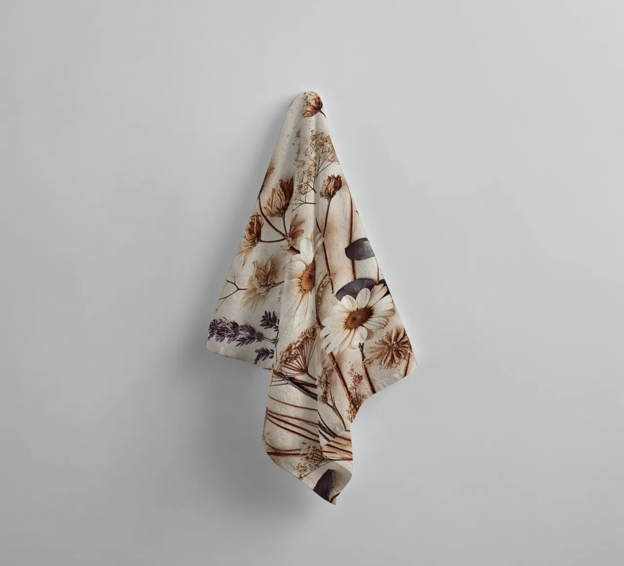 Fluisterzachte elegantie badhanddoek van VintageBotanics