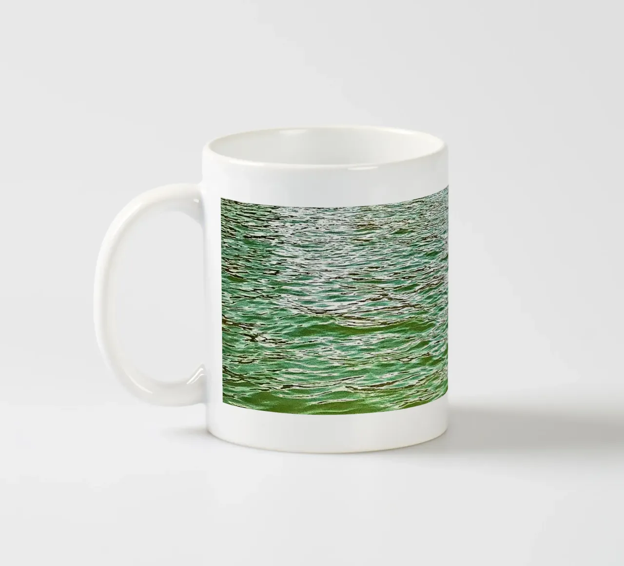 Wasserreflektionen Keramik Tasse von Art Studio by Iris