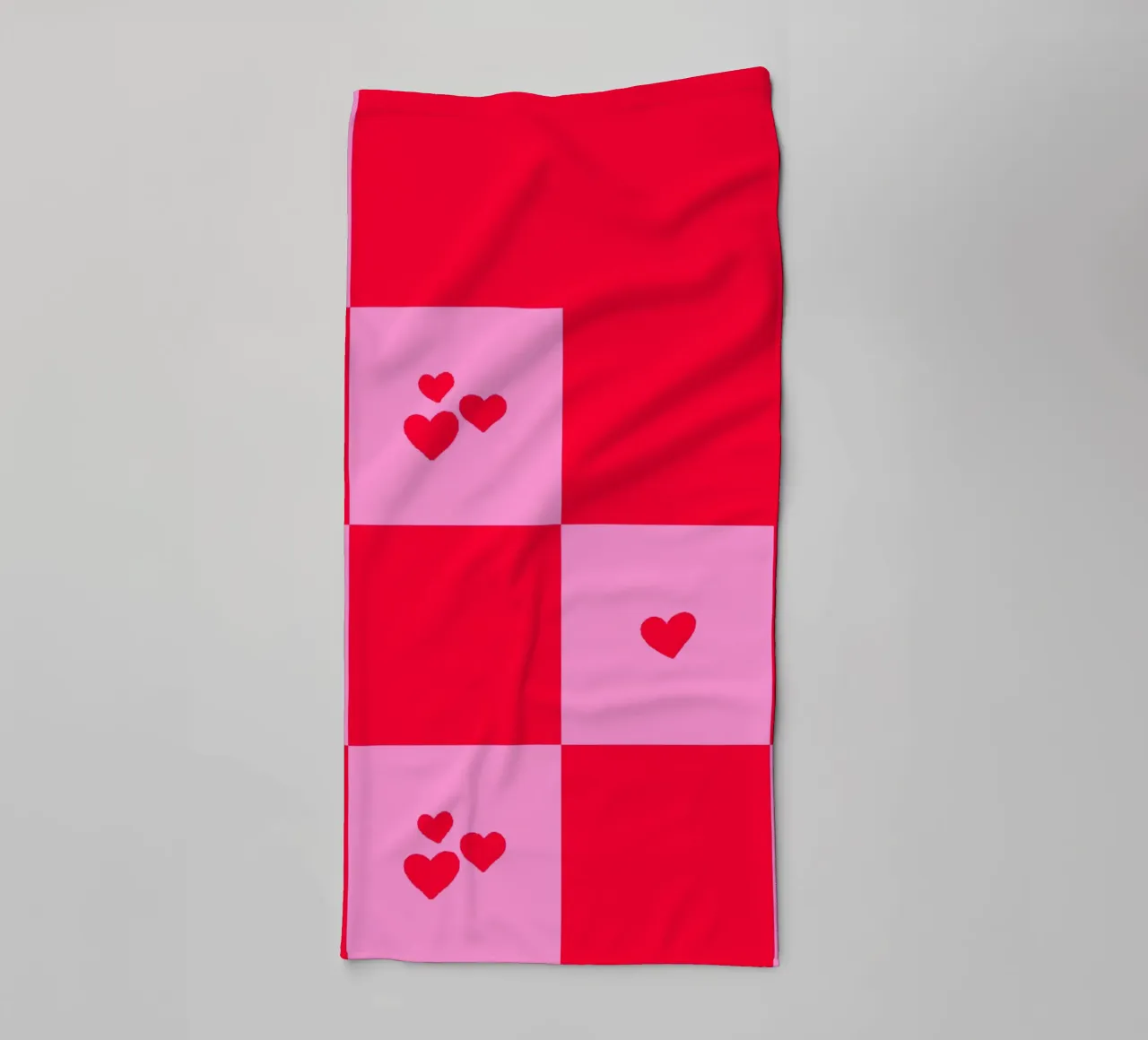 Broken Grid heart pattern - pink and red towel by Wackapacka