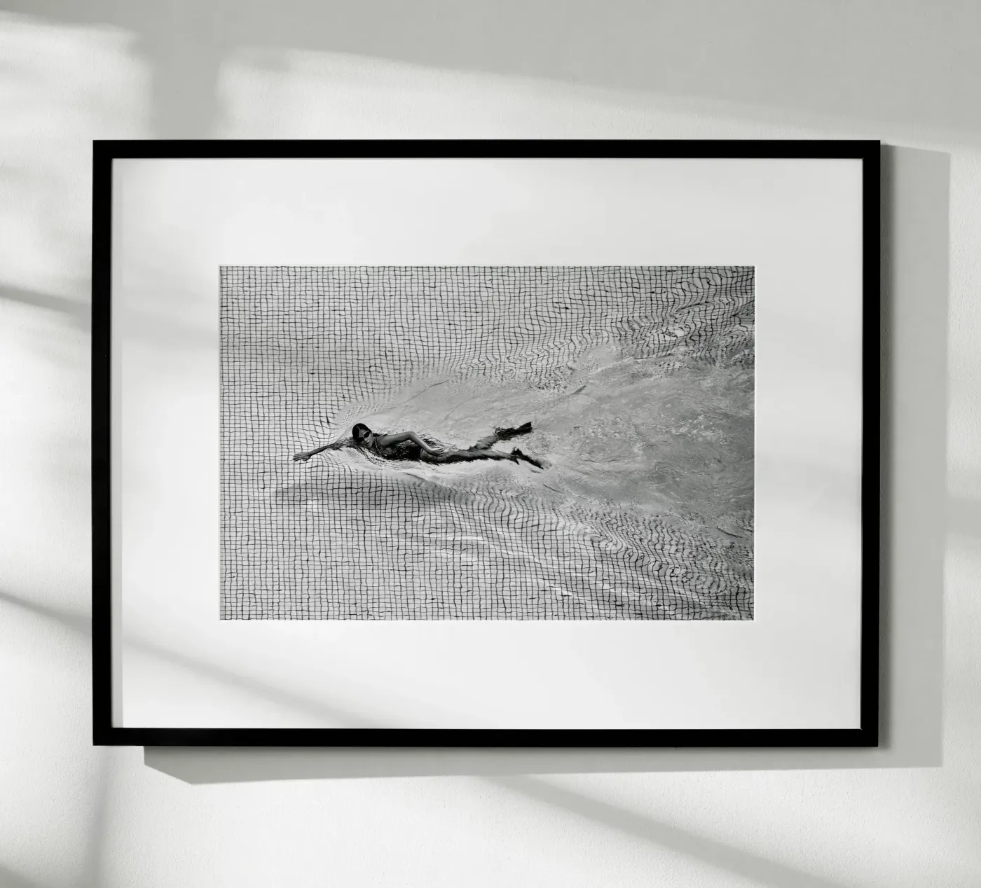 Breaking The Net - C.S. Tjandra poster van Pictufy