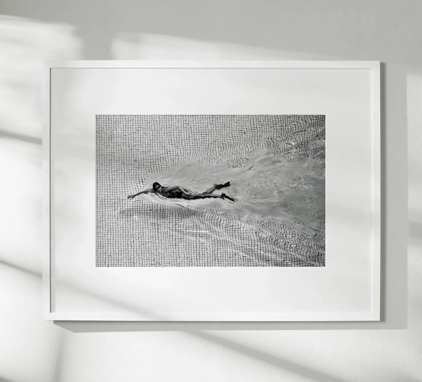 Breaking The Net - C.S. Tjandra poster van Pictufy