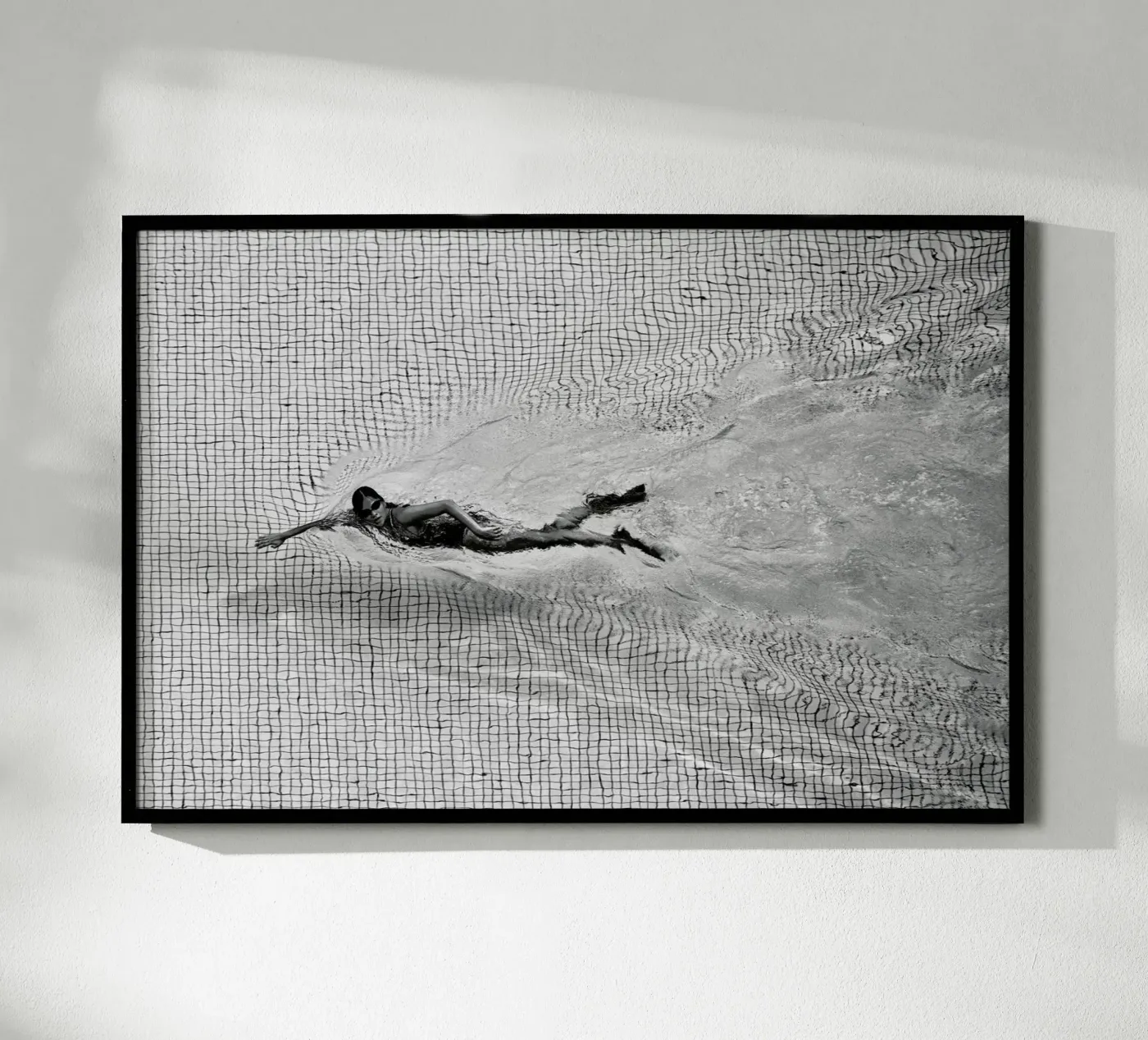 Breaking The Net - C.S. Tjandra poster van Pictufy