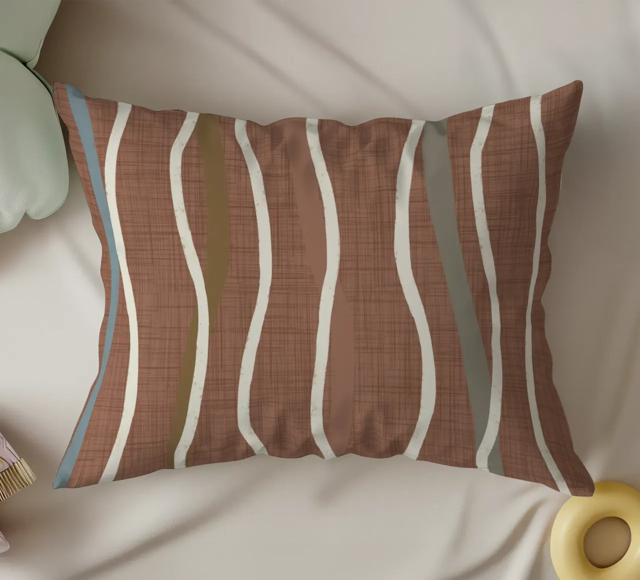 Linee ondulate retrò Moka Mousse - Geometrico moderno di metà secolo cuscino da susanacosta