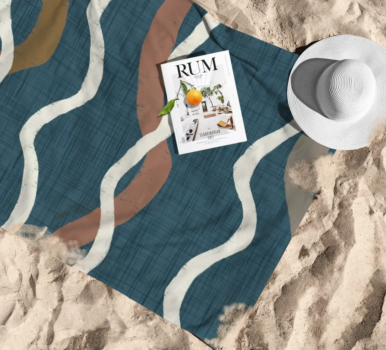 Arazzo retrò a linee ondulate PANTONE 18-4417 - Mid Century Mod telo mare da susanacosta