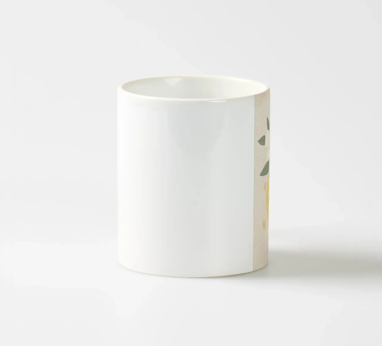 Illustrazione di un piccolo limone felice per la cameretta dei bambini tazza in ceramica da Little Lola