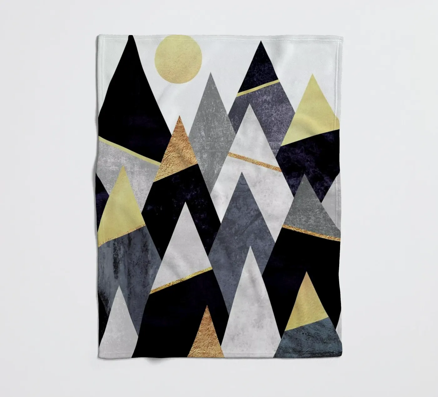 Fancy Mountains Fleecedecke von Elisabeth Fredriksson