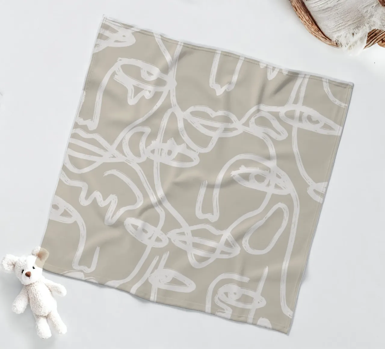 Beige Faces fleecedeken van ni-ja artboutique