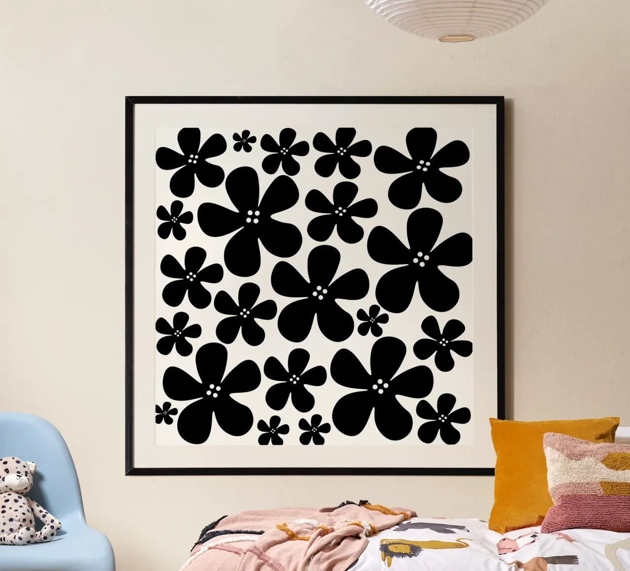 Black flowers pattern poster con telaio in legno da baobabprintstore